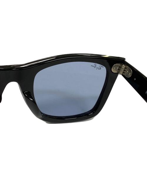 RAY-BAN（レイバン）RAY-BAN (レイバン) サングラス WAYFARER （ウェイファーラー） ブラック サイズ:52□22 150の古着・服飾アイテム