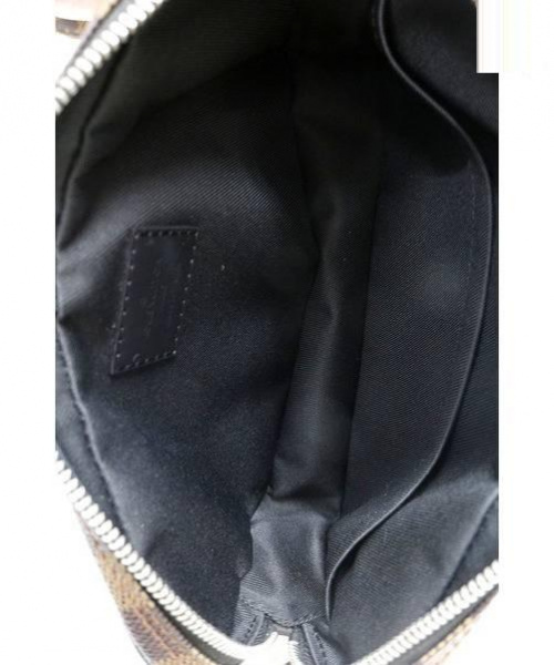 LOUIS VUITTON（ルイ ヴィトン）LOUIS VUITTON (ルイヴィトン) ポシェット・ヴォルガ ブラウン サイズ:- ダミエ N63350 RI3186 17SS　チャップマン・ブラザーズ　サイの古着・服飾アイテム