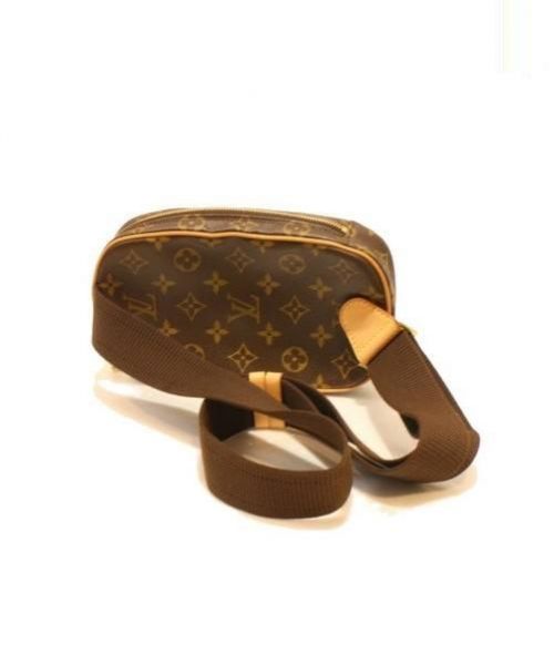LOUIS VUITTON（ルイ ヴィトン）LOUIS VUITTON (ルイヴィトン) ポシェットガンジェ ブラウン サイズ:- モノグラム M51870 CA0034の古着・服飾アイテム