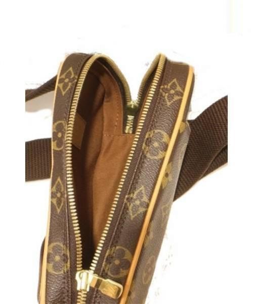 LOUIS VUITTON（ルイ ヴィトン）LOUIS VUITTON (ルイヴィトン) ポシェットガンジェ ブラウン サイズ:- モノグラム M51870 CA0034の古着・服飾アイテム