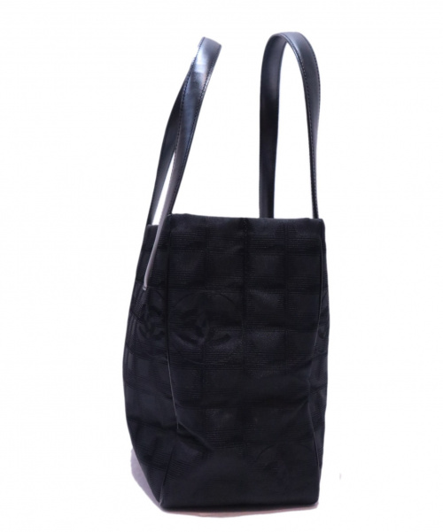 CHANEL（シャネル）CHANEL (シャネル) トートバッグ ブラック ニュートラベルライン 9072389の古着・服飾アイテム