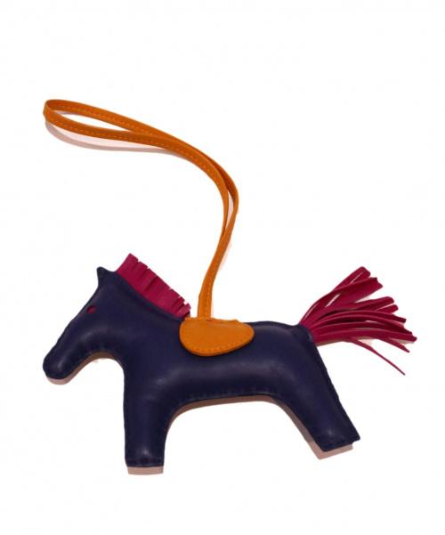 HERMES（エルメス）HERMES (エルメス) ロデオチャーム ネイビー GRIGRI RODEO　C SN刻印　18年モデル 箱付きの古着・服飾アイテム
