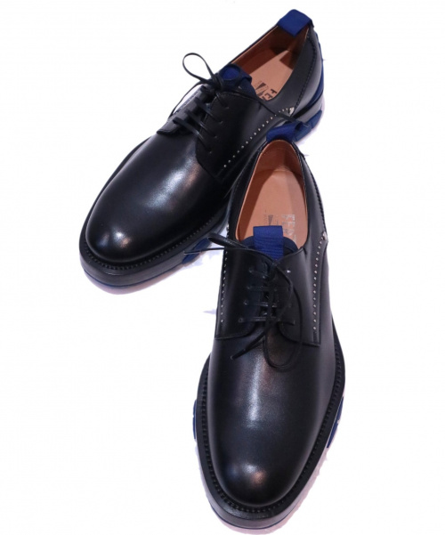 Salvatore Ferragamo（サルヴァトーレ フェラガモ）Salvatore Ferragamo (サルヴァトーレ フェラガモ) レザーシューズ ブラック×ブルー サイズ:51/2の古着・服飾アイテム