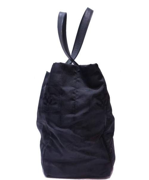CHANEL（シャネル）CHANEL (シャネル) トートバッグ ブラック ニュートラベルライン 8021960の古着・服飾アイテム