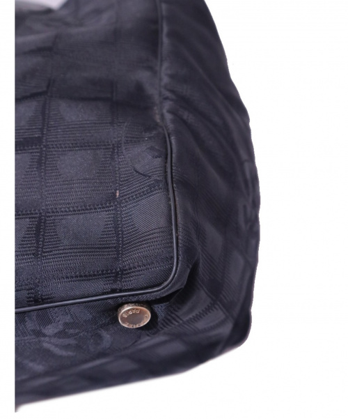 CHANEL（シャネル）CHANEL (シャネル) トートバッグ ブラック ニュートラベルライン 8021960の古着・服飾アイテム