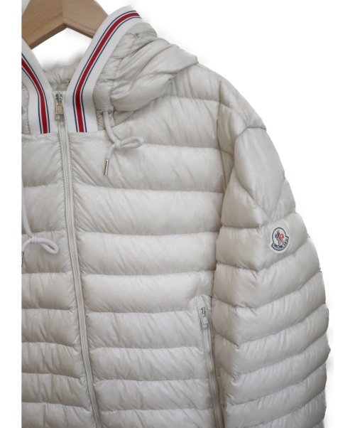MONCLER（モンクレール）MONCLER (モンクレール) ELIOT GIUBBOTTO ベージュ サイズ:4の古着・服飾アイテム