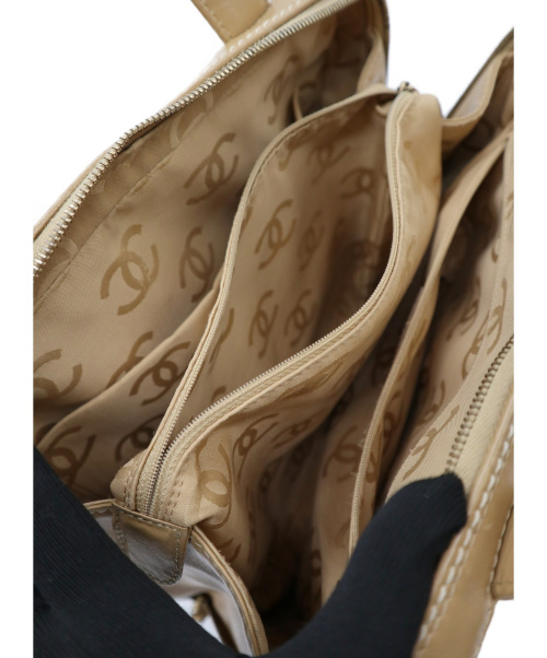 CHANEL（シャネル）CHANEL (シャネル) ワイルドステッチハンドバッグ ベージュ A14693 7369524の古着・服飾アイテム