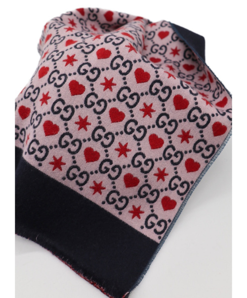 GUCCI（グッチ）GUCCI (グッチ) GG柄 スターハート ウールマフラー ピンクの古着・服飾アイテム