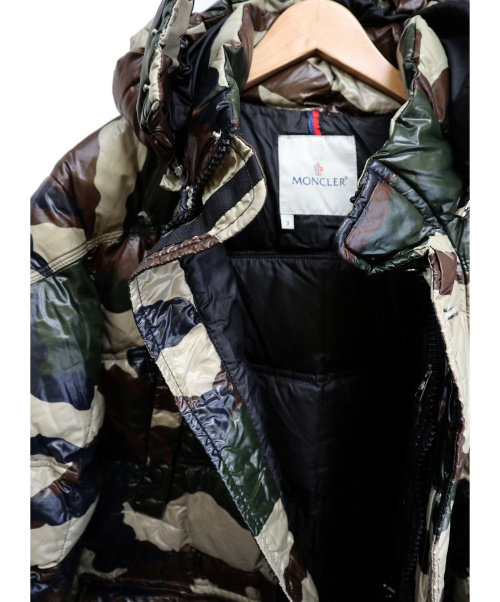 MONCLER（モンクレール）MONCLER (モンクレール) ダウンジャケット グリーン サイズ:3の古着・服飾アイテム