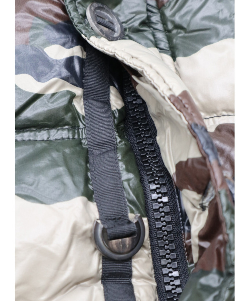 MONCLER（モンクレール）MONCLER (モンクレール) ダウンジャケット グリーン サイズ:3の古着・服飾アイテム