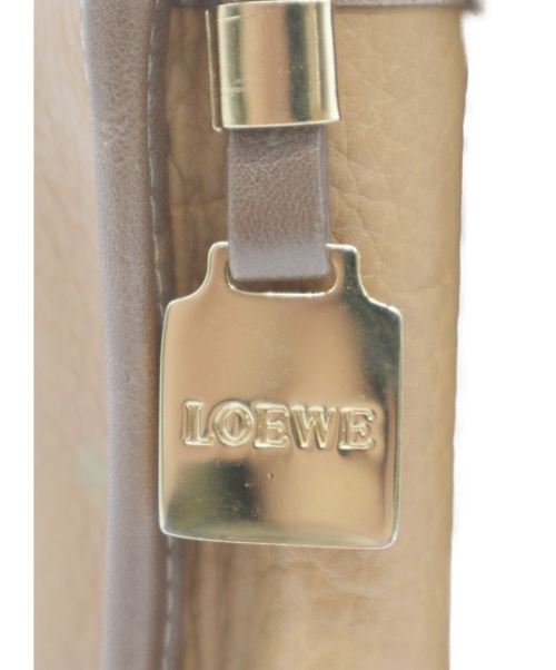 LOEWE（ロエベ）LOEWE (ロエベ) [OLD]アナグラムレザークラッチバッグ ライトブラウンの古着・服飾アイテム