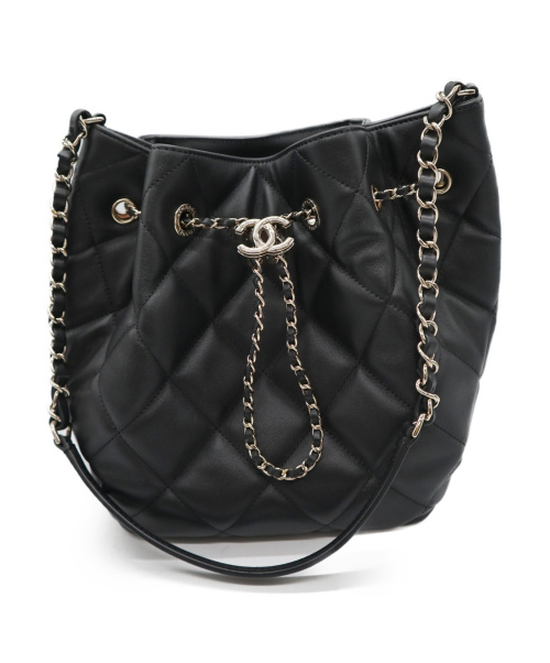 CHANEL（シャネル）CHANEL (シャネル) 巾着チェーンショルダーバッグ ブラック マトラッセ AS1801 29806686の古着・服飾アイテム