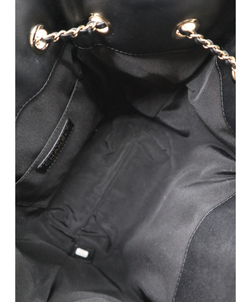 CHANEL（シャネル）CHANEL (シャネル) 巾着チェーンショルダーバッグ ブラック マトラッセ AS1801 29806686の古着・服飾アイテム