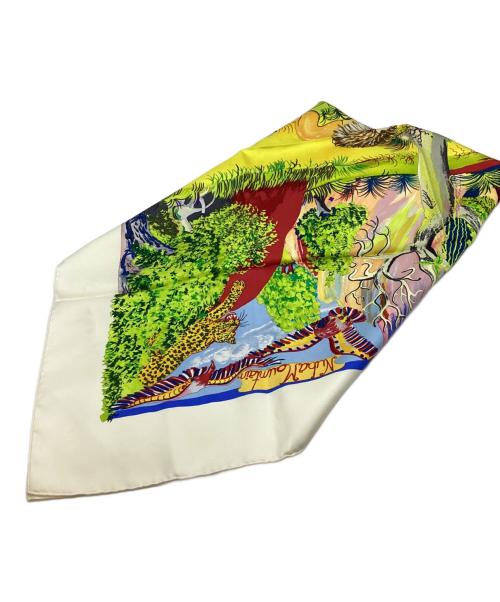 HERMES（エルメス）HERMES (エルメス) カレ90 [NUBA MOUNTAIN ヌバ マウンテン ] ホワイトの古着・服飾アイテム