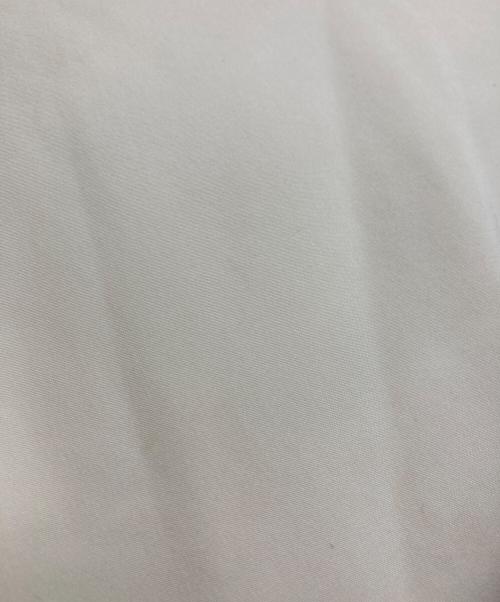 FOXEY NEWYORK（フォクシーニューヨーク）FOXEY NEWYORK (フォクシーニューヨーク) ノースリーブワンピース ホワイト サイズ:38の古着・服飾アイテム