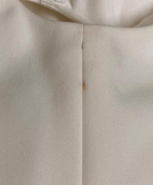 FOXEY NEWYORK（フォクシーニューヨーク）FOXEY NEWYORK (フォクシーニューヨーク) ノースリーブワンピース ホワイト サイズ:38の古着・服飾アイテム