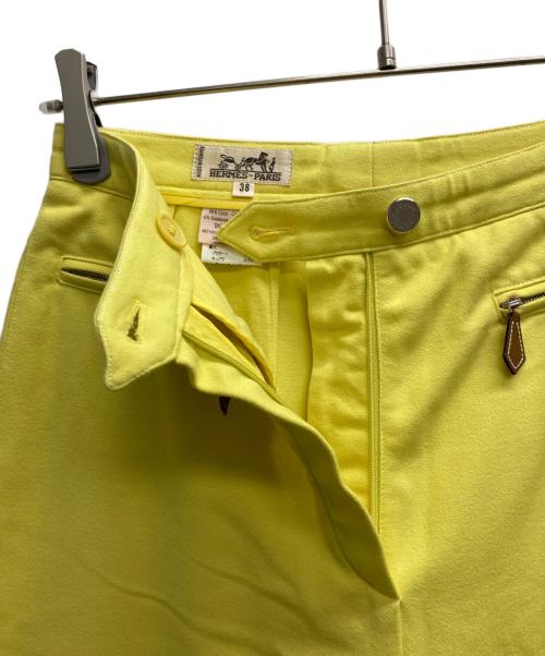 HERMES（エルメス）HERMES (エルメス) セリエボタンストレッチパンツ イエロー サイズ:38の古着・服飾アイテム