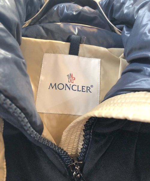 MONCLER（モンクレール）MONCLER (モンクレール) ‘Holostee’ down jacket ネイビーの古着・服飾アイテム