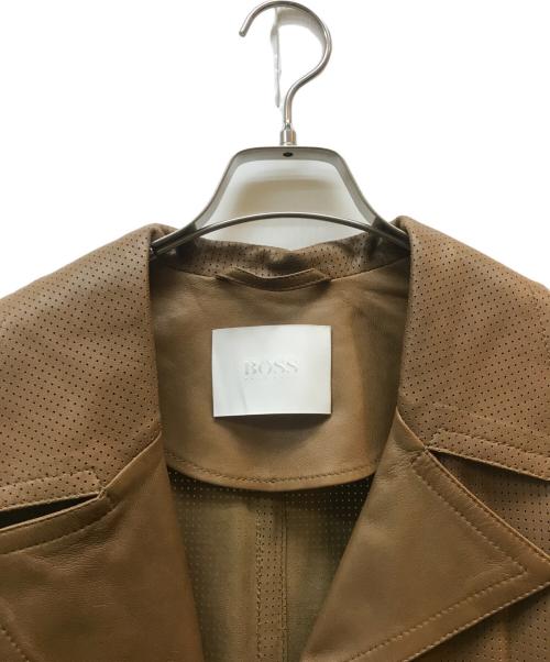 BOSS HUGO BOSS（ボス ヒューゴボス）BOSS HUGO BOSS (ボス ヒューゴボス) パンチングレザートッパーコート ブラウン サイズ:Ｓの古着・服飾アイテム