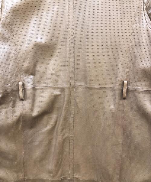 BOSS HUGO BOSS（ボス ヒューゴボス）BOSS HUGO BOSS (ボス ヒューゴボス) パンチングレザートッパーコート ブラウン サイズ:Ｓの古着・服飾アイテム