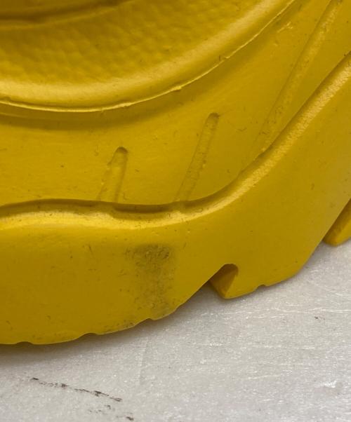 N°21（ヌメロヴェントゥーノ）N°21 (ヌメロヴェントゥーロ) ダットシューズ ホワイト サイズ:26.5cmの古着・服飾アイテム