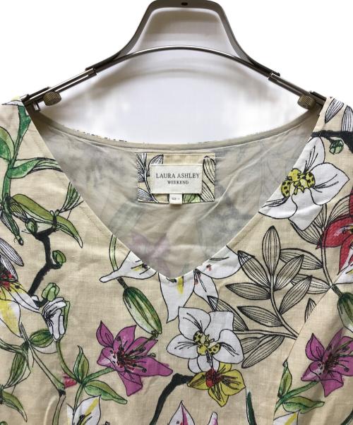 LAURA ASHLEY WEEKEND（ローラアシュレイ ウィークエンド）LAURA ASHLEY WEEKEND (ローラアシュレイ ウィークエンド) ノースリーブワンピース ベージュ サイズ:11の古着・服飾アイテム