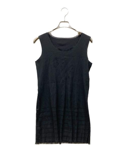 PLEATS PLEASE（プリーツプリーズ）PLEATS PLEASE (プリーツプリーズ) ノースリーブプリーツカットソー ブラック サイズ:SIZE 3の古着・服飾アイテム