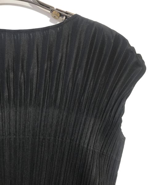 PLEATS PLEASE（プリーツプリーズ）PLEATS PLEASE (プリーツプリーズ) 変形プリーツノースリーブワンピース ブラック サイズ:サイズ3の古着・服飾アイテム