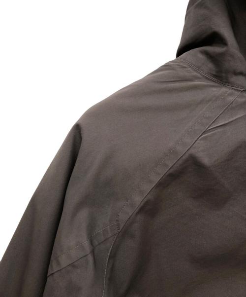 COMOLI（コモリ）COMOLI (コモリ) フーデッドコート グレーの古着・服飾アイテム