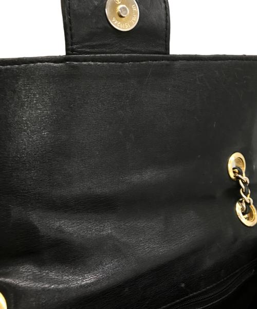 GIVENCHY（ジバンシィ）GIVENCHY (ジバンシィ) キルティングショルダーバッグ ブラックの古着・服飾アイテム