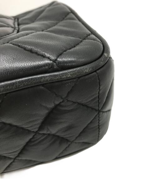 GIVENCHY（ジバンシィ）GIVENCHY (ジバンシィ) キルティングショルダーバッグ ブラックの古着・服飾アイテム