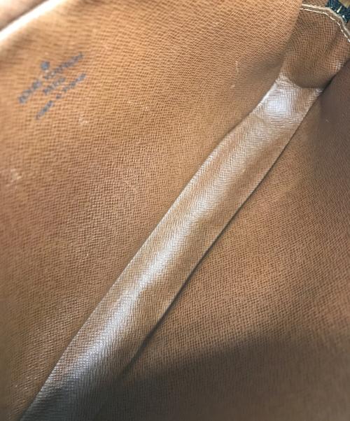 LOUIS VUITTON（ルイ ヴィトン）LOUIS VUITTON (ルイ ヴィトン) ショルダーポーチ ブラウンの古着・服飾アイテム