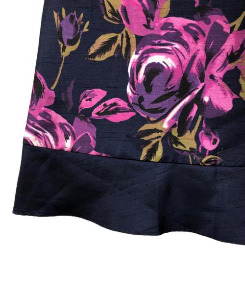 LAURA ASHLEY（ローラ アシュレイ）LAURA ASHLEY (ローラ アシュレイ) ノースリーブワンピース ネイビー サイズ:サイズ13の古着・服飾アイテム