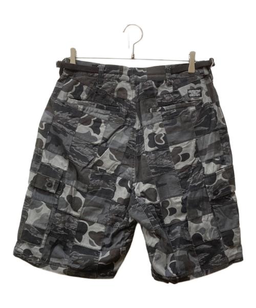 X-LARGE（エクストララージ）X-LARGE (エクストララージ) ハーフパンツ ブラック サイズ:SIZE 81cm (W32)の古着・服飾アイテム