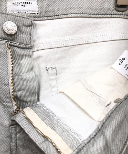 family first（ファミリー ファースト）family first (ファミリー ファースト) デニムパンツ グレー サイズ:40の古着・服飾アイテム