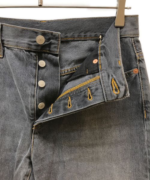 GUCCI（グッチ）GUCCI (グッチ) Relaxed style oversized design is the main element of this jeans グレー サイズ:W26の古着・服飾アイテム