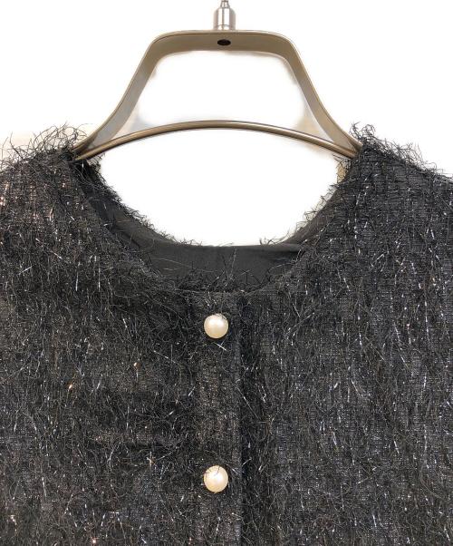 fiolily（フィオリリー）fiolily (フィオリリー) スパークリングペプラムスリーブレストップス ブラック サイズ:FREEの古着・服飾アイテム