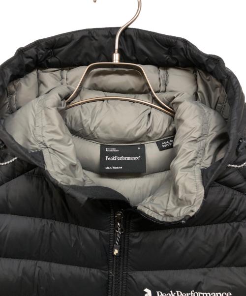 Peak Performance（ピーク・パフォーマンス）Peak Performance (ピーク・パフォーマンス) ダウンジャケット ブラック サイズ:Mの古着・服飾アイテム