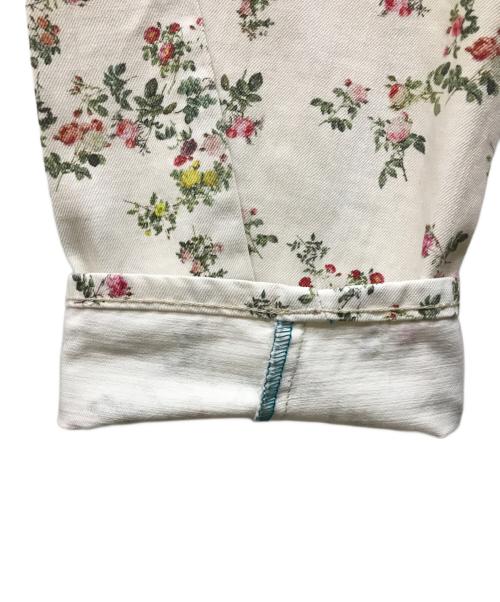 Vivienne Westwood ANGLOMANIA（ヴィヴィアンウエストウッドアングロマニア）Vivienne Westwood ANGLOMANIA (ヴィヴィアンウエストウッドアングロマニア) LEE (リー) フラワープリントトラウザーパンツ ホワイト サイズ:SIZE 81cm (W32)の古着・服飾アイテム