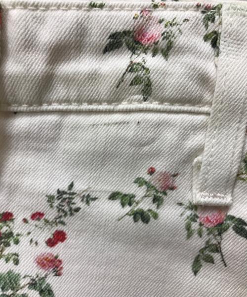 Vivienne Westwood ANGLOMANIA（ヴィヴィアンウエストウッドアングロマニア）Vivienne Westwood ANGLOMANIA (ヴィヴィアンウエストウッドアングロマニア) LEE (リー) フラワープリントトラウザーパンツ ホワイト サイズ:SIZE 81cm (W32)の古着・服飾アイテム