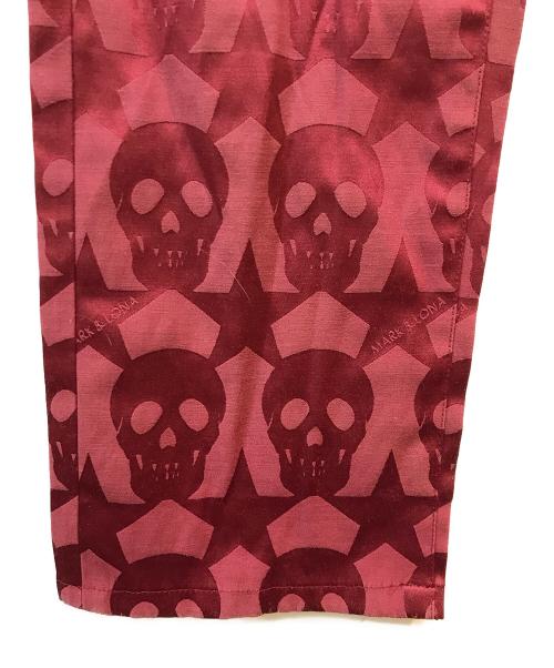 MARK&LONA（マークアンドロナ）MARK&LONA (マークアンドロナ) ゴルフウェア(パンツ) レッド サイズ:Mの古着・服飾アイテム