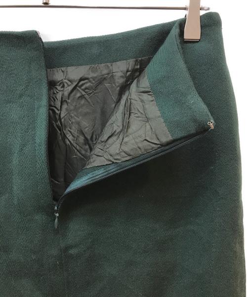 CELINE（セリーヌ）CELINE (セリーヌ) ロゴボタンスカート グリーン サイズ:Lの古着・服飾アイテム
