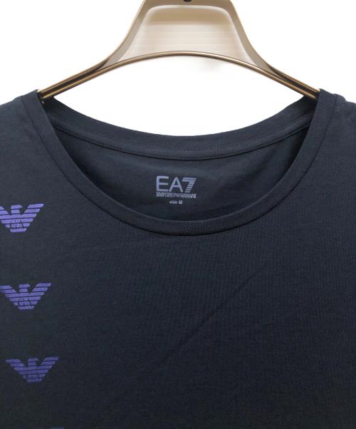 EA7（イーエーセブン）EA7 (イーエーセブン) プリントTシャツ ネイビー サイズ:Mの古着・服飾アイテム