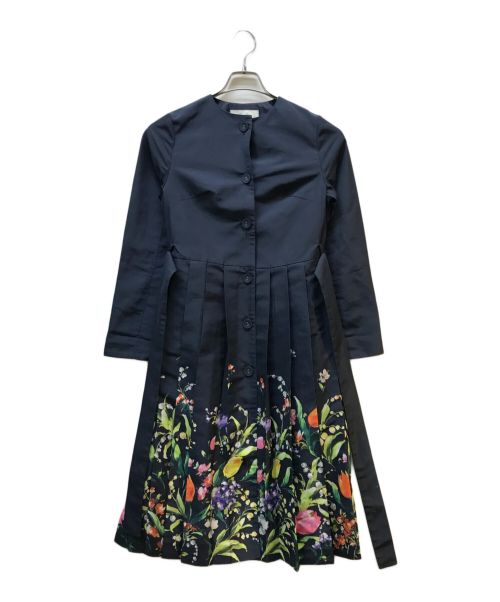 CHESTY（チェスティ）CHESTY (チェスティ) フラワープリーツコートワンピース ネイビー サイズ:Ｓの古着・服飾アイテム
