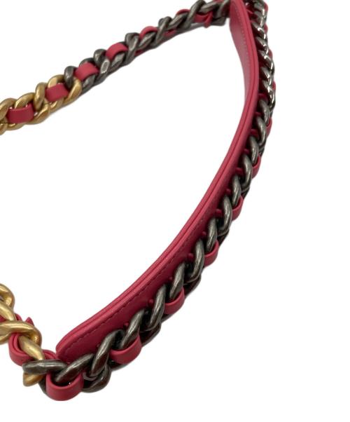 CHANEL（シャネル）CHANEL (シャネル) 19ディズヌフマトラッセショルダーバッグ ピンクの古着・服飾アイテム