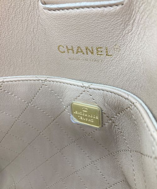 CHANEL（シャネル）CHANEL (シャネル) マトラッセトートバッグ ベージュの古着・服飾アイテム