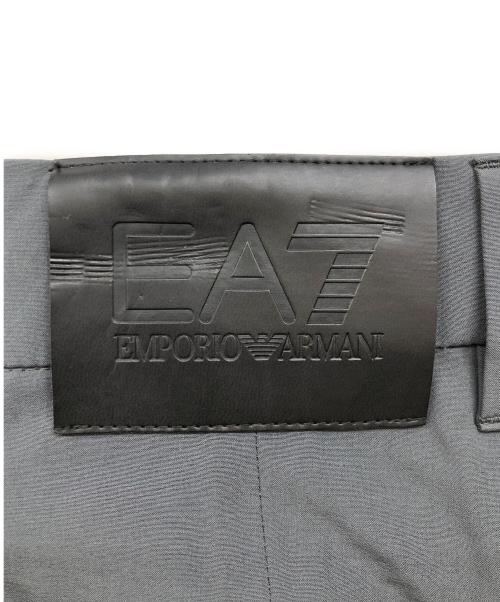 EA7（イーエーセブン）EA7 (イーエーセブン) ナイロントラウザーパンツ グレー サイズ:XLの古着・服飾アイテム
