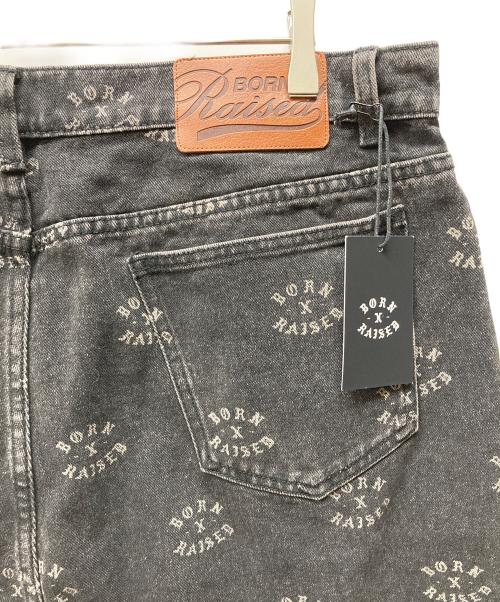 BORN X RAISED（ボーン レイズド）BORN X RAISED (ボーン レイズド) デニムハーフパンツ ブラック サイズ:38 未使用品の古着・服飾アイテム