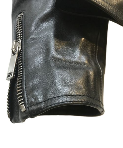 VALENTINO（ヴァレンティノ）VALENTINO (ヴァレンティノ) スタッズレザージャケット ブラック サイズ:46の古着・服飾アイテム