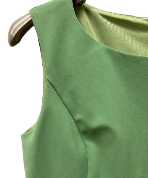 FOXEY NEWYORK（フォクシーニューヨーク）FOXEY NEWYORK (フォクシーニューヨーク) ストレッチペプラムバックジップワンピース グリーン サイズ:42の古着・服飾アイテム